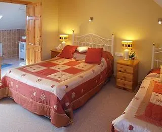 Sea Crest Farmhouse Ballymakea